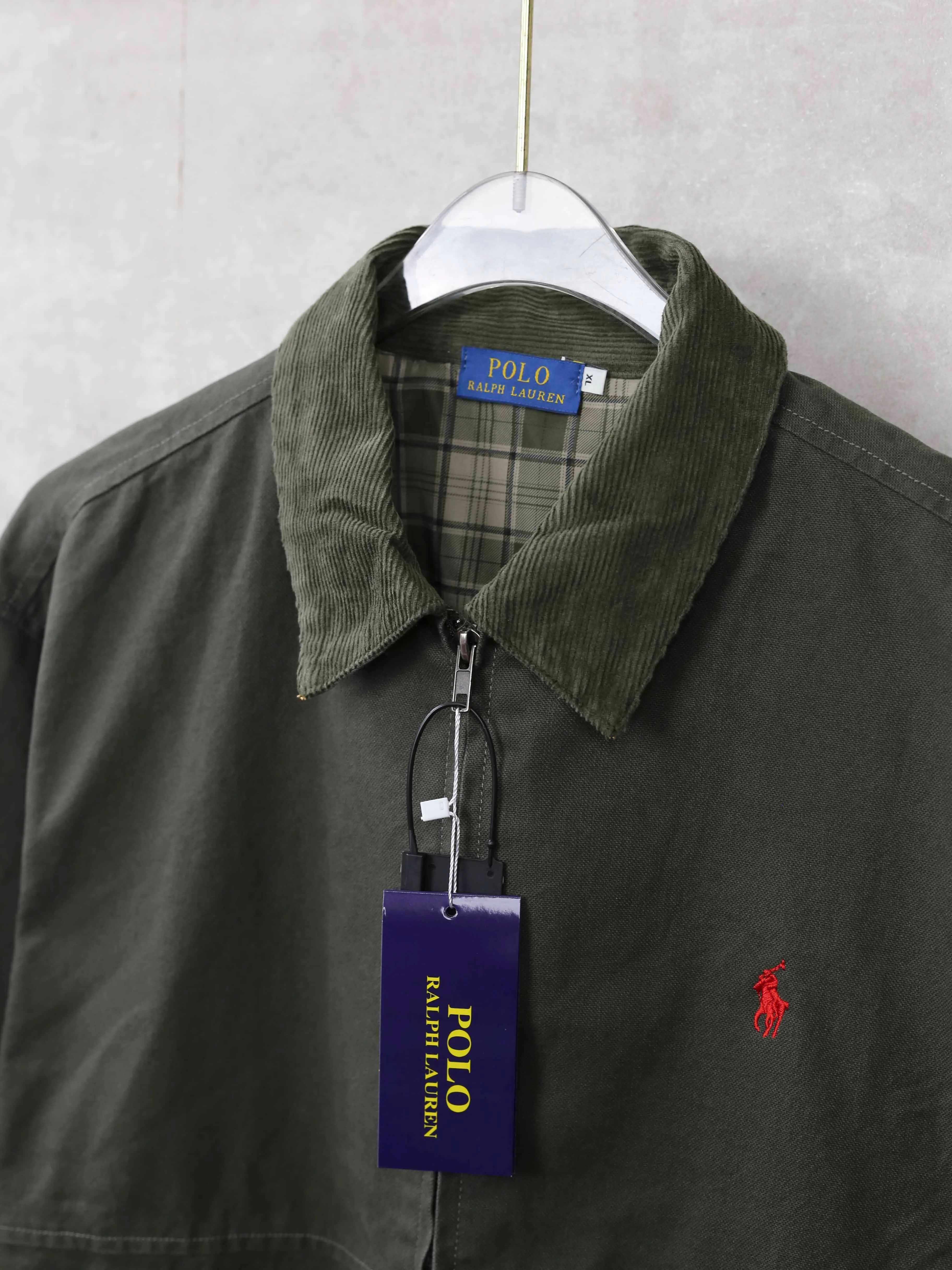 Olive green detailed real shot # P320